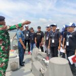 Surabaya - SMP Islam Diponegoro Surakarta melaksanakan kegiatan study tour tahunan yang diikuti oleh seluruh siswa kelas VIII pada Selasa (19/11).